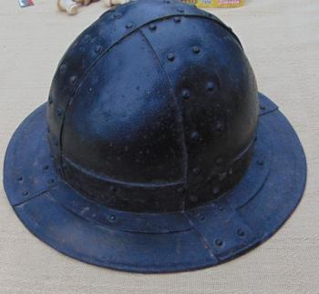 Helma kovová  Helma kovová